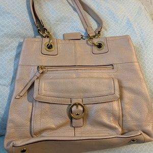 COACH CREAM IVORY LEATHER HANDBAG